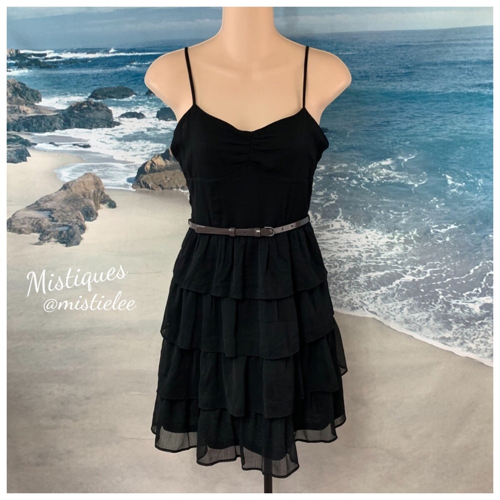 Sweet AEROPOSTALE Black Summer Dress LBD with Belt Size SP